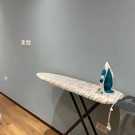 Stylish 1 Bedroom Apt 5 Min Walking From Skanderbeg Sq Apartmán Tirana